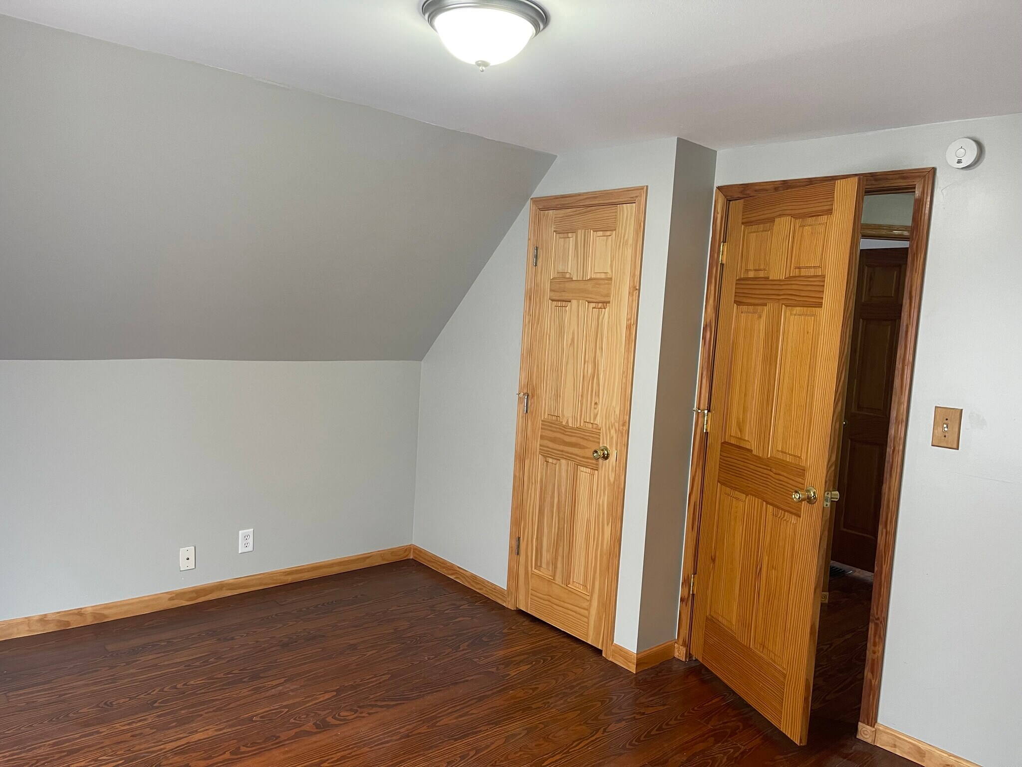 Building Photo - 8215 Rutledge St