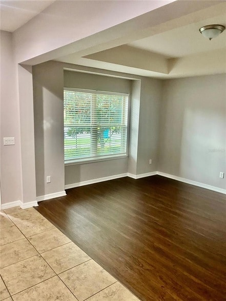 Building Photo - 14847 Golden Sunburst Ave