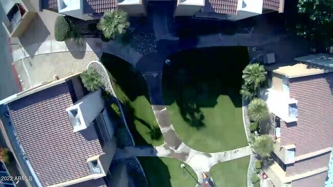 Building Photo - 1111 E University Dr