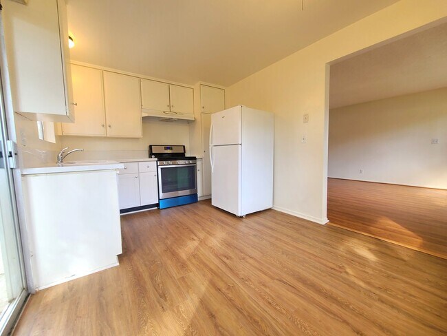 Building Photo - Taylor St-25258