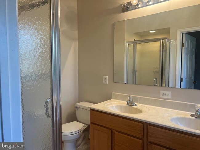 Building Photo - 9526 Bellhaven Ct