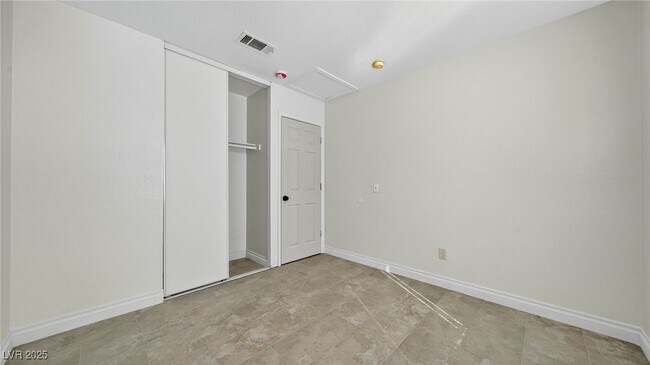 Building Photo - 2146 Allegiance Dr