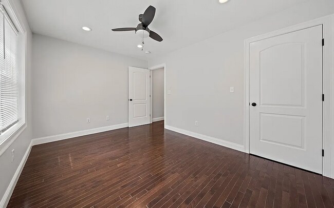 Building Photo - 479 Sherman St