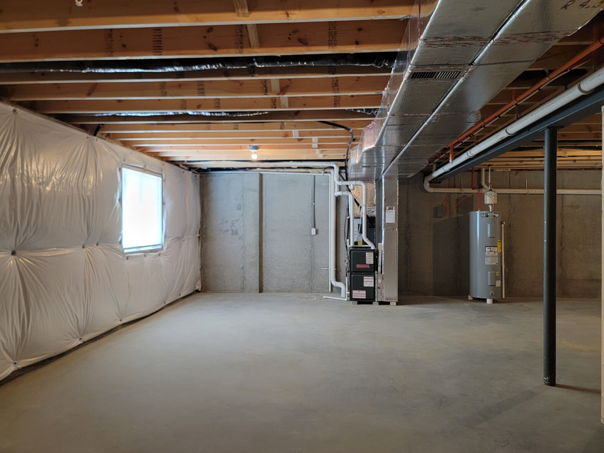 Building Photo - 130 Robert Cir