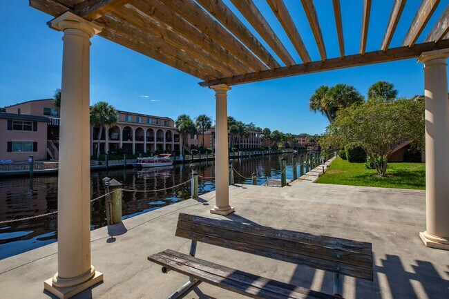 Building Photo - Adorable condo, waterfront view