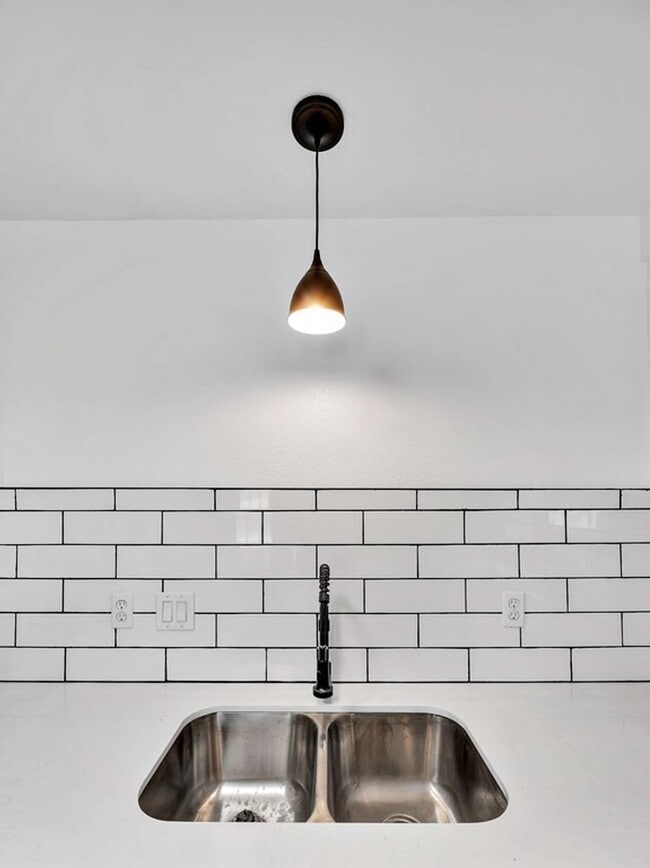 Building Photo - 5311 Tennyson Dr