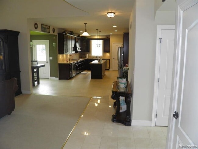 Building Photo - 24890 Overlook Trl
