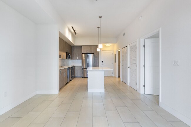 Building Photo - 2701 Biscayne Blvd