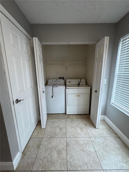 Building Photo - 5144 Conroy Rd