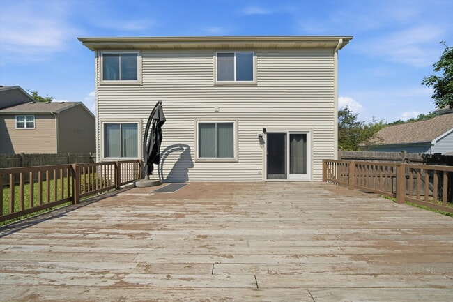 Building Photo - Updated Two-Story with Granite Kitchen, Deck, and Fully Fenced Yard