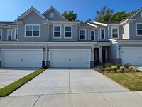 Building Photo - 1704 Manuka Ln