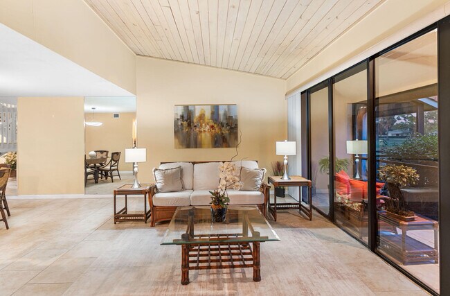 Building Photo - 229 Old Meadow Way