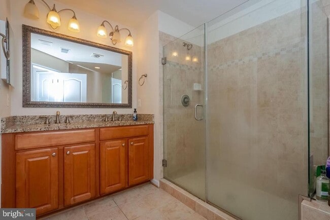 Building Photo - 7349 Mockingbird Cir