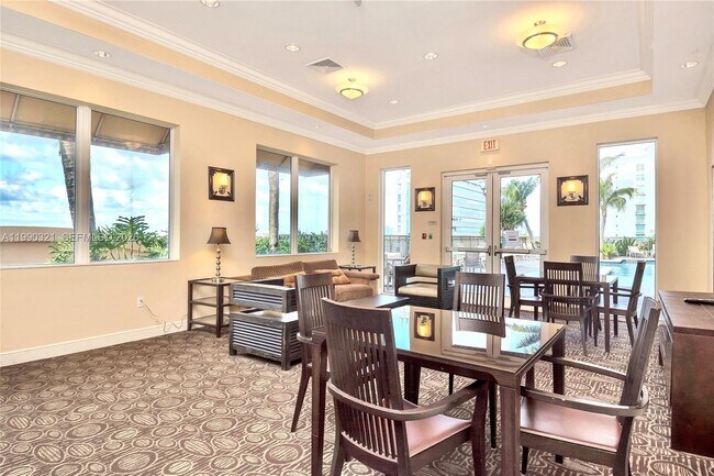 Building Photo - 3232 Coral Wy