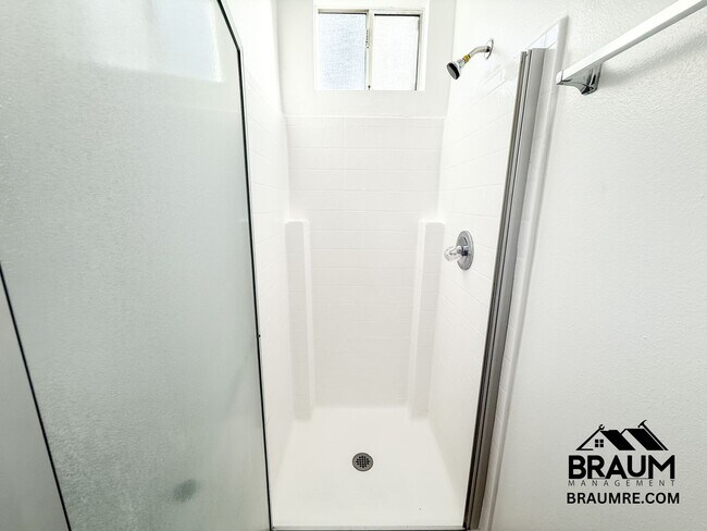 Building Photo - 14249 Friar St