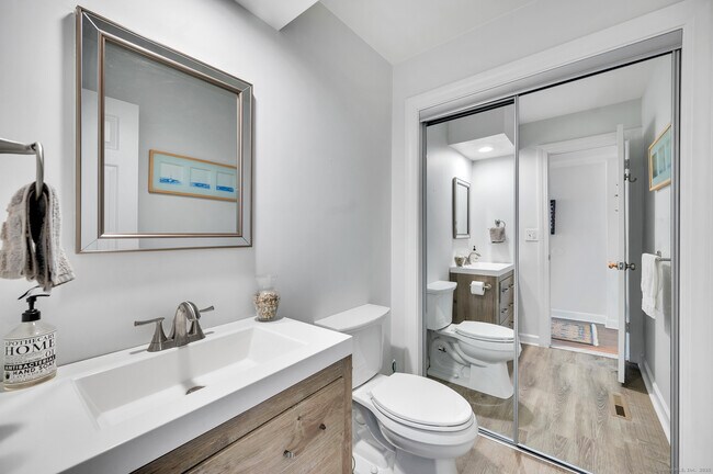Building Photo - 135 Turtle Bay Dr