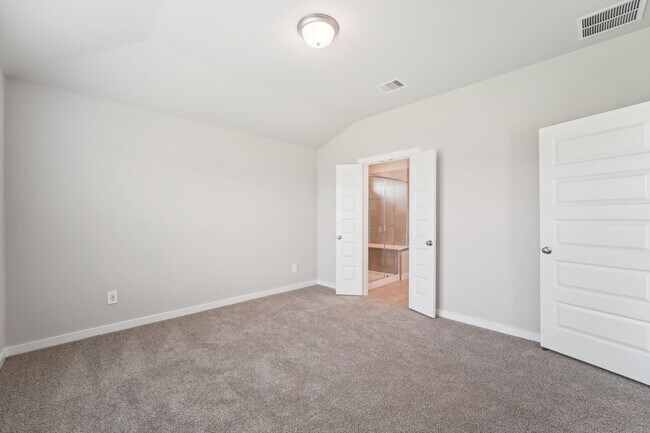 Building Photo - 1659 Shae Oak Ln