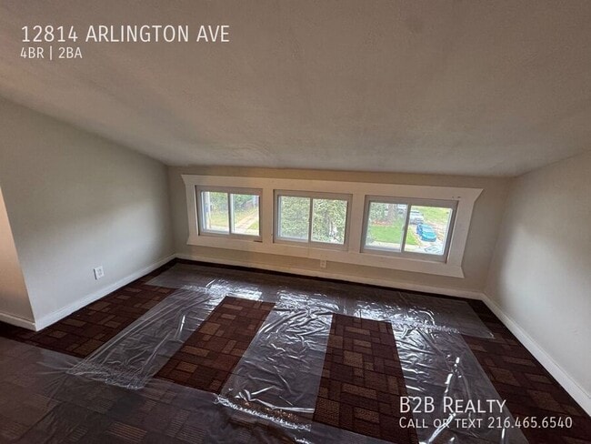 Building Photo - 12814 Arlington Ave