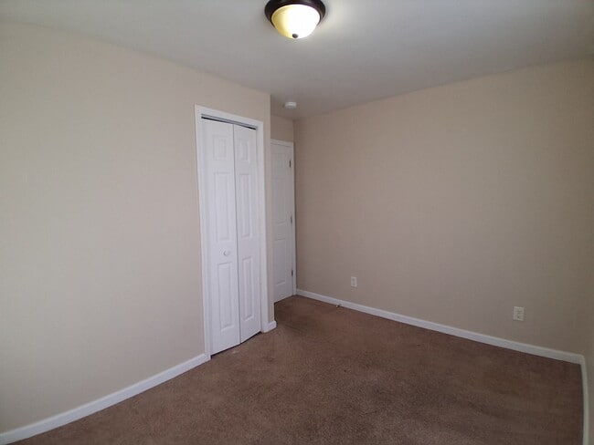 Building Photo - 111 Grace-