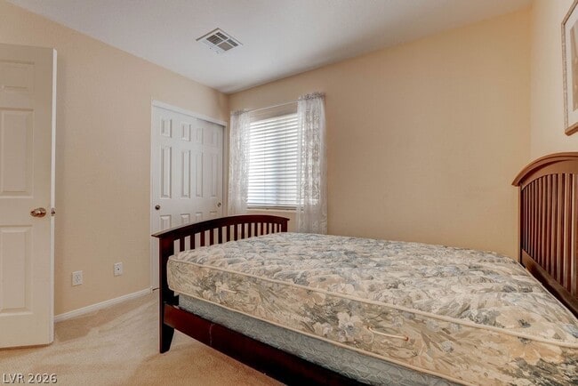 Building Photo - 9936 Elkhead Creek Way