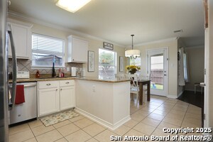 Building Photo - 10322 Filly Valley