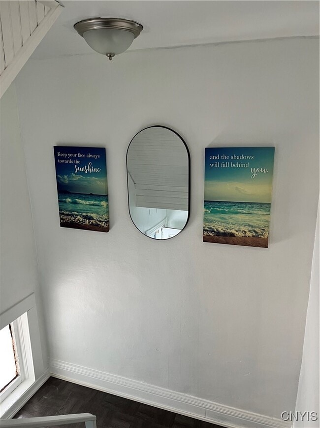 Building Photo - 1651 Howard Ave