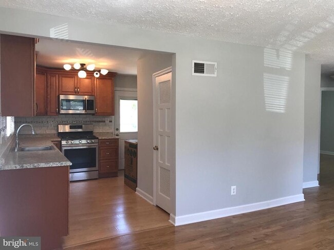 Building Photo - 3134 Dashiell Rd