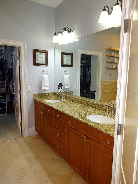 Building Photo - 4003 Southernwood Ct