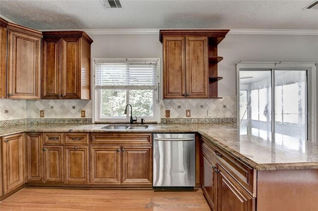 Building Photo - 702 Ashley Glen Ln