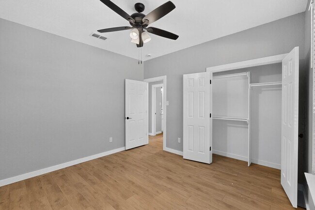 Building Photo - Keller Gem Looking TO Be Your Home!!!