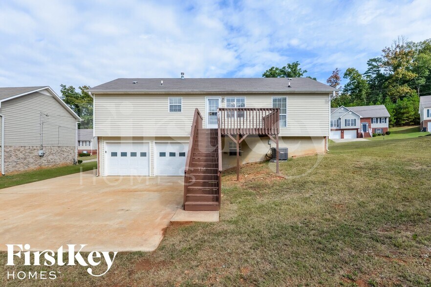 Building Photo - 1755 Annendale Dr