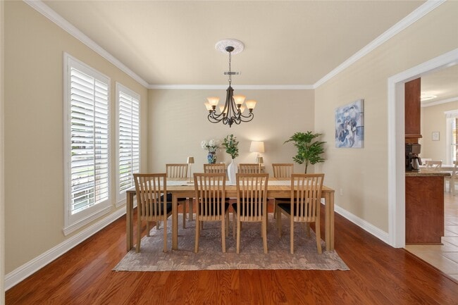 Building Photo - 1722 Parklake Village Dr
