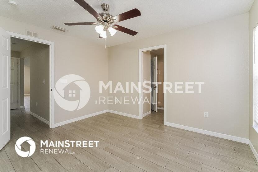 Building Photo - 730 Sierra Cir