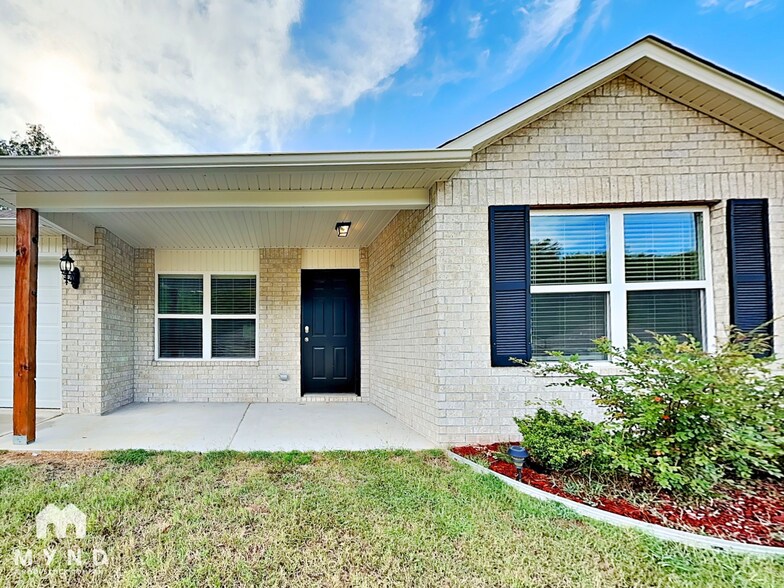 Building Photo - 9207 Pleasant Valley Dr