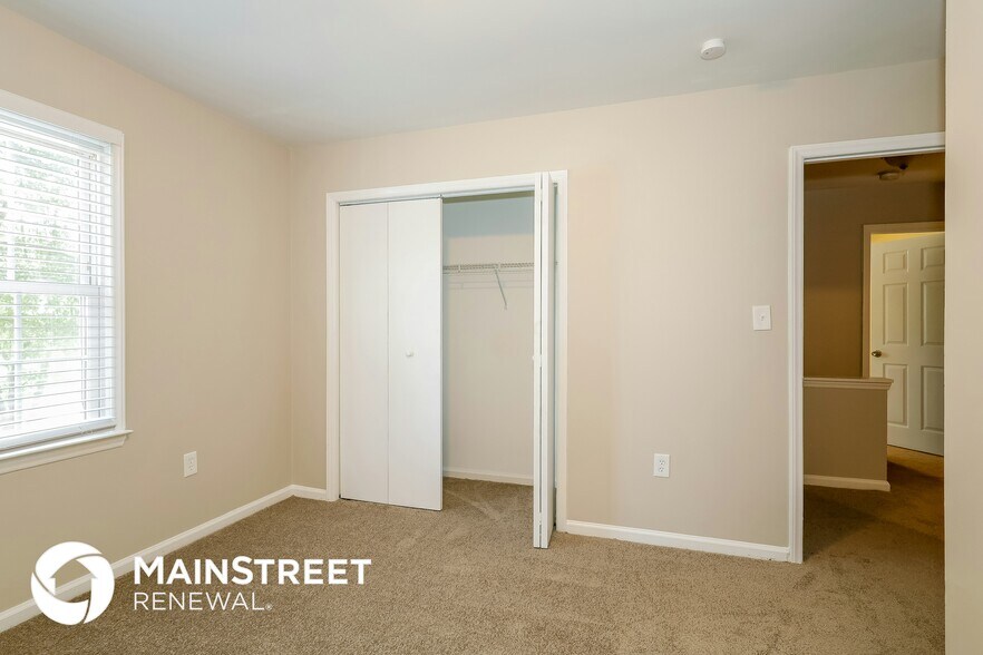 Building Photo - 7739 Elm Tree Ln