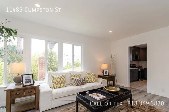Building Photo - 11485 Cumpston St