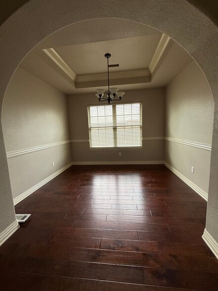 Building Photo - 6405 S 49th St