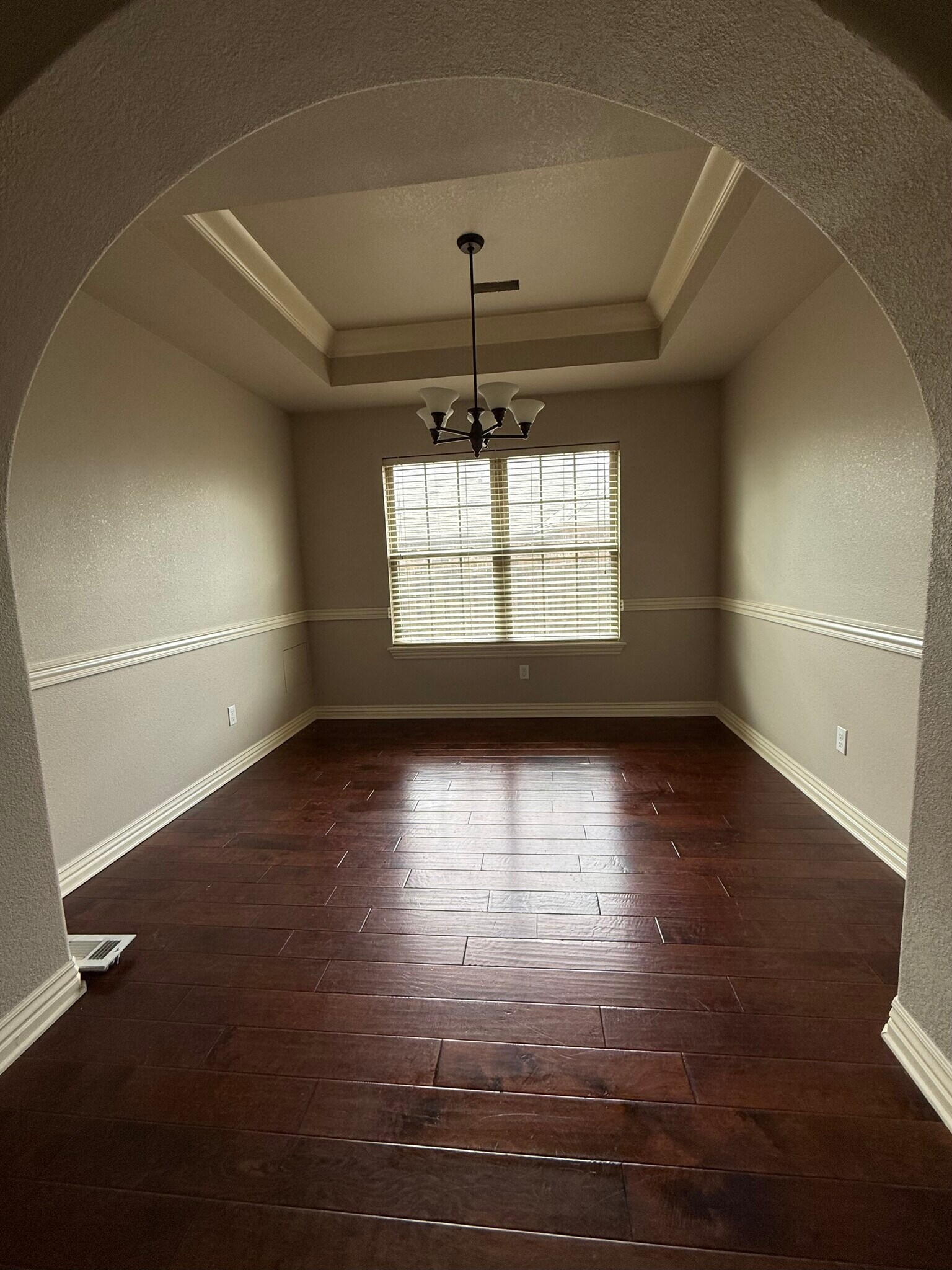 Building Photo - 6405 S 49th St