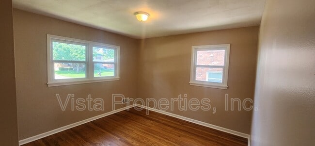 Building Photo - 3412 Winnland Dr