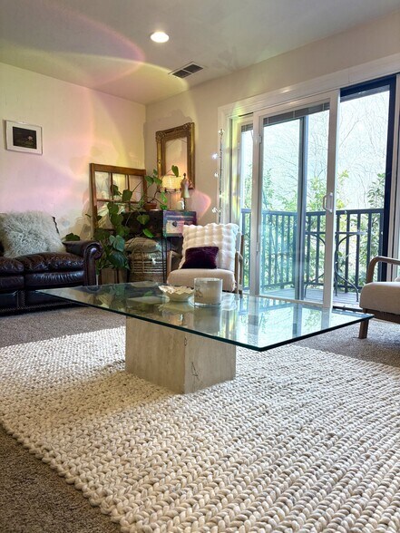 Building Photo - 4706 Woodduck Ln