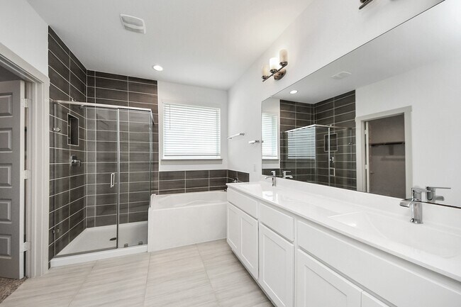 Building Photo - 3014 Jackmans Diamond