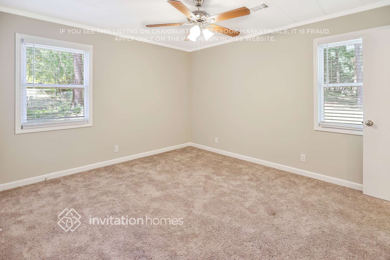 Building Photo - 3035 Kingston Ct