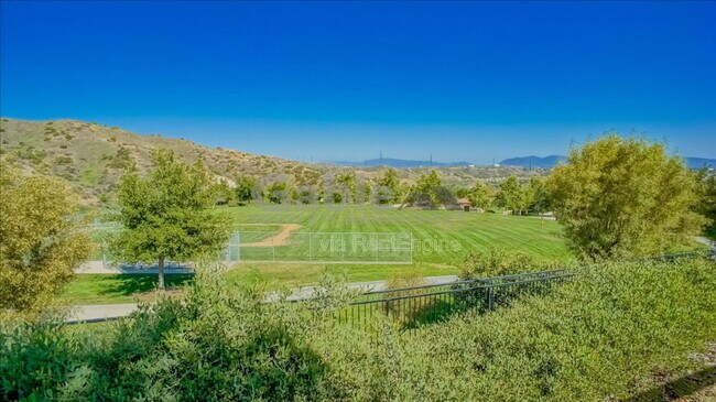 Building Photo - 30000 N Camino los Robles