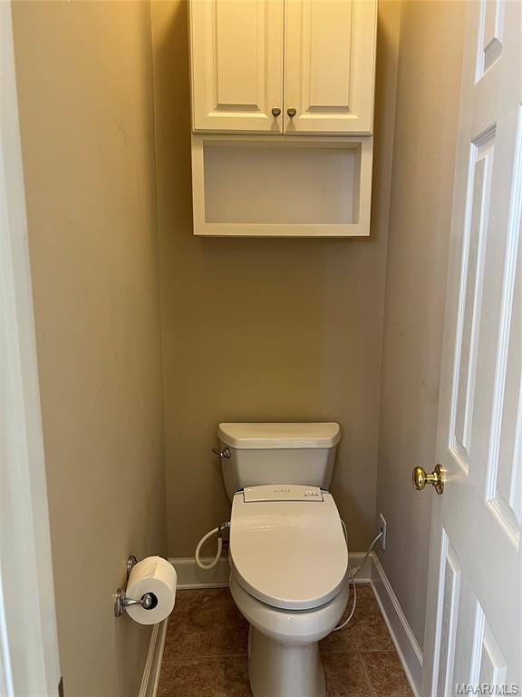 Building Photo - 2230 Wyndgate Dr