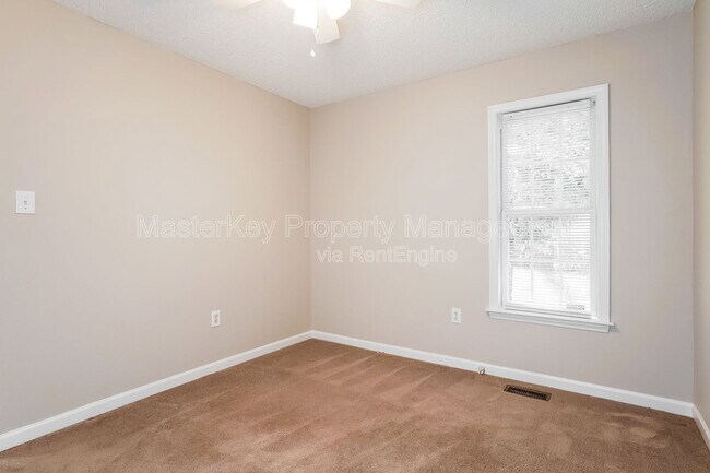 Building Photo - 317 Cross Hill Ln
