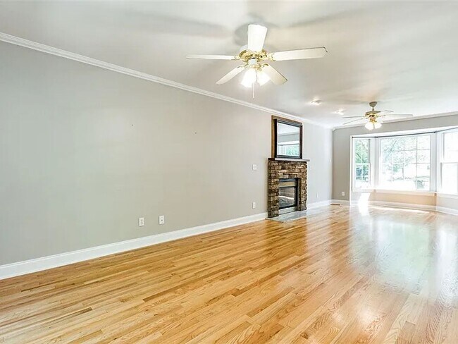 Building Photo - Beautiful 3bd/2bd Home in Wake Forest