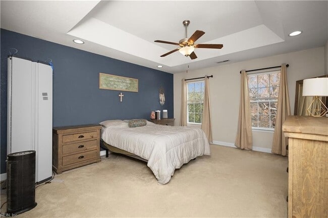 Building Photo - 3424 E Bonner Dr