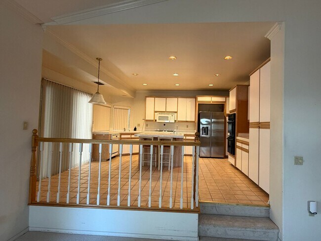 Building Photo - 625 Fox Hollow Way