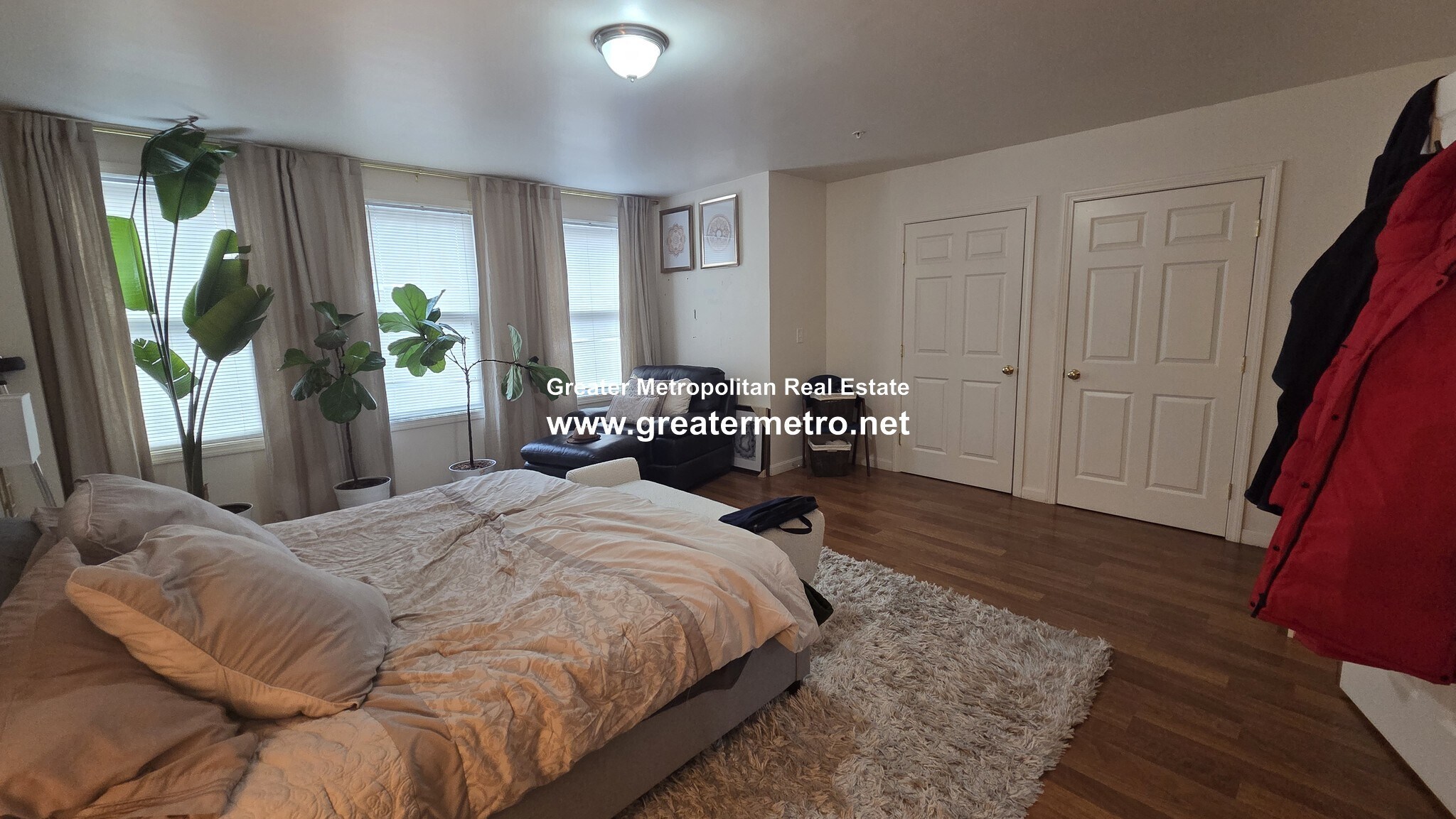 Building Photo - 39 Chelsea St