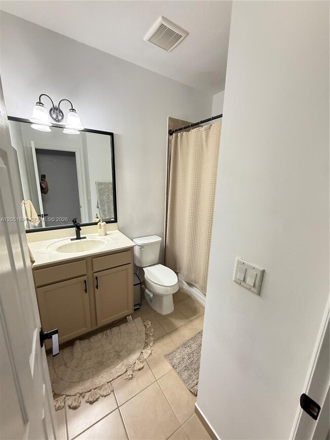 Building Photo - 9350 SW 171st Ct